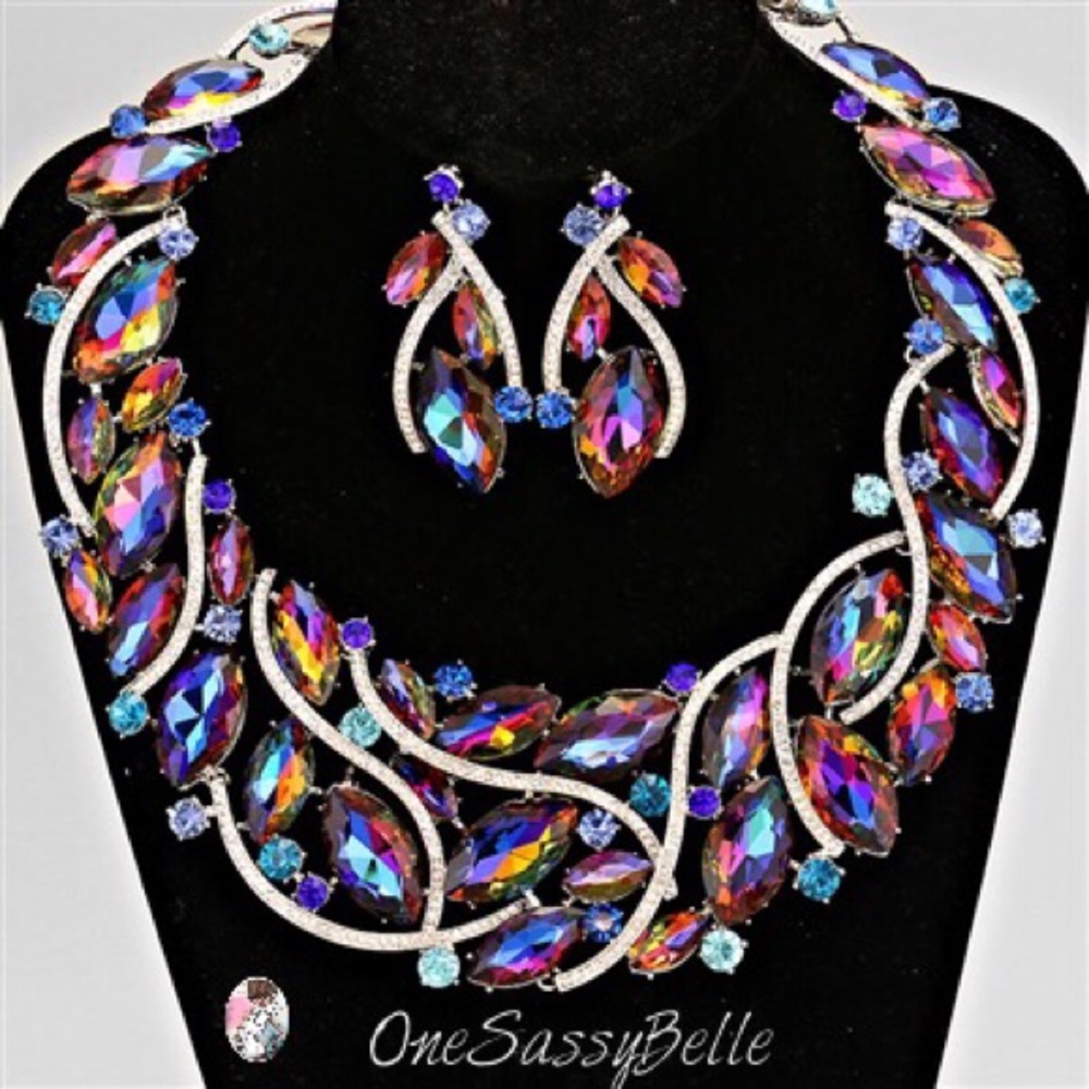 Marquise Necklace